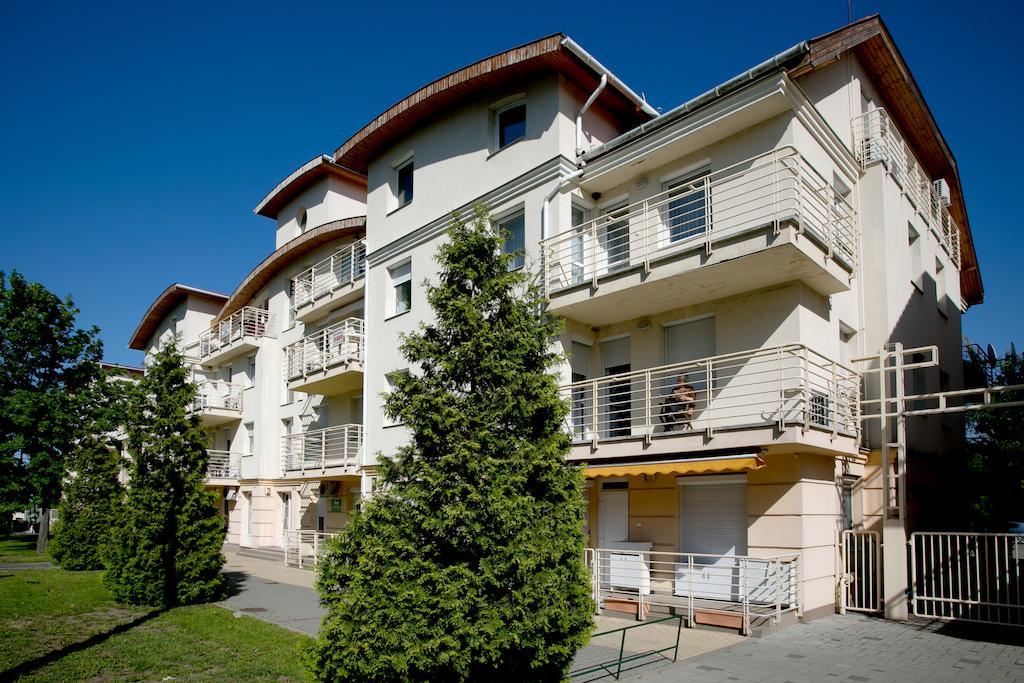 Aqua Wellness Apartments Hajdúszoboszló Dış mekan fotoğraf
